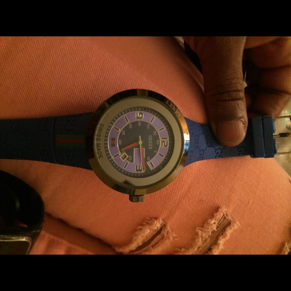 Gucci - Picture 3 of 5